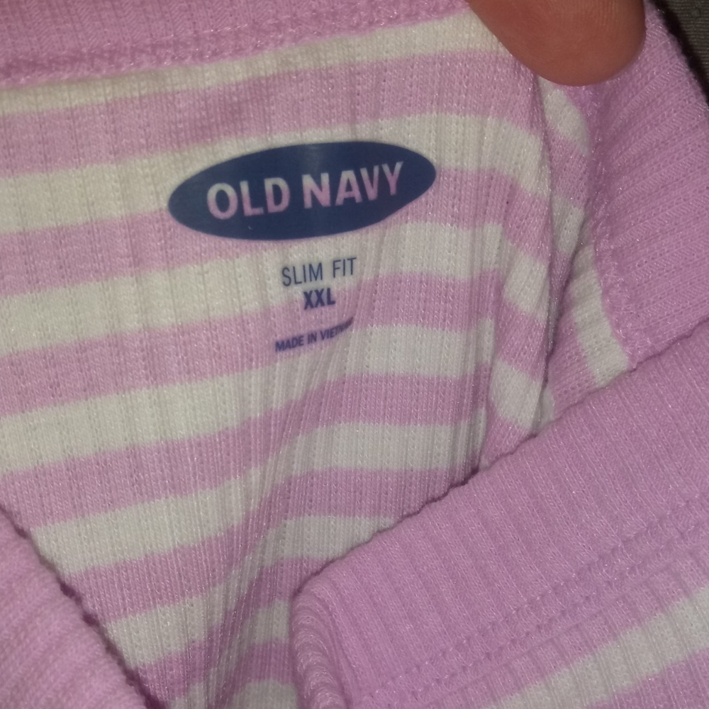 Women's old Navy lavender top size xxl slim fit - Picture 3 of 3